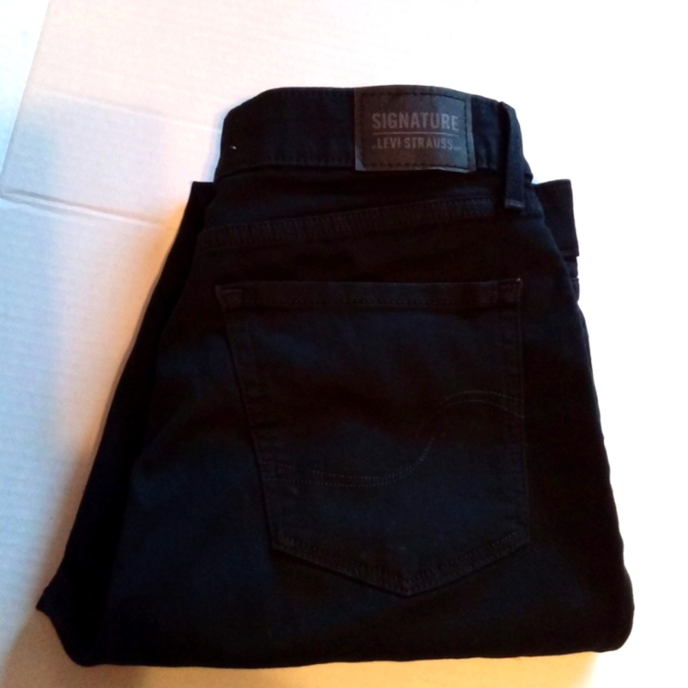 Signature Levi Strauss